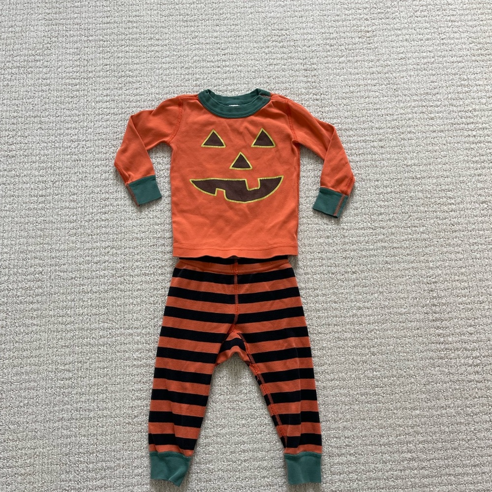 Hanna Andersson Pajama Set—Halloween Edition
